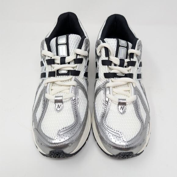 New Balance 1906R Women's Classic Sneakers Grey and Black Women's Size 10.5 - Picture 8 of 14